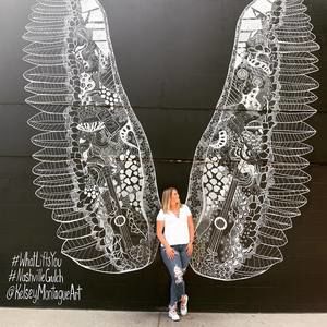 Meet your Posher, Elizabeth